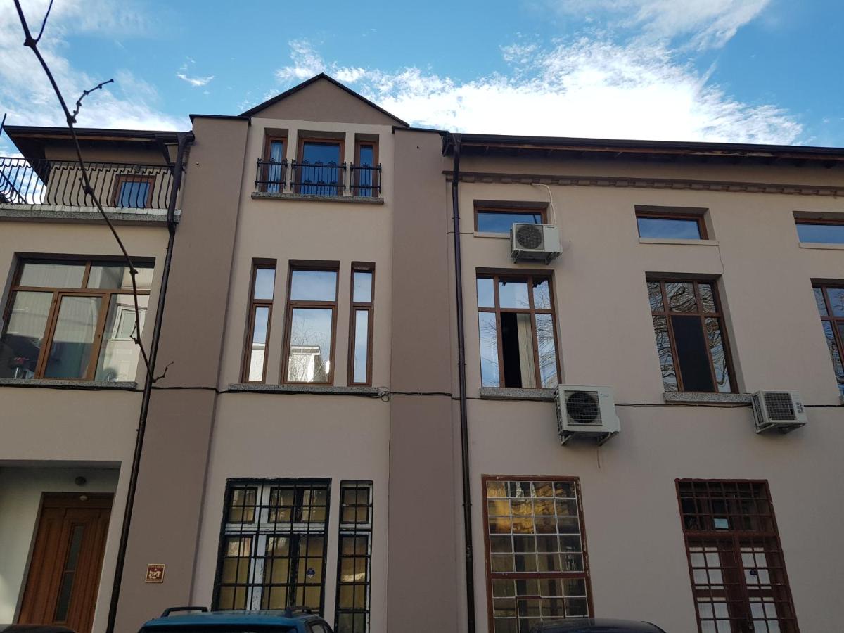 The Old House guest rooms and apartament - Housity