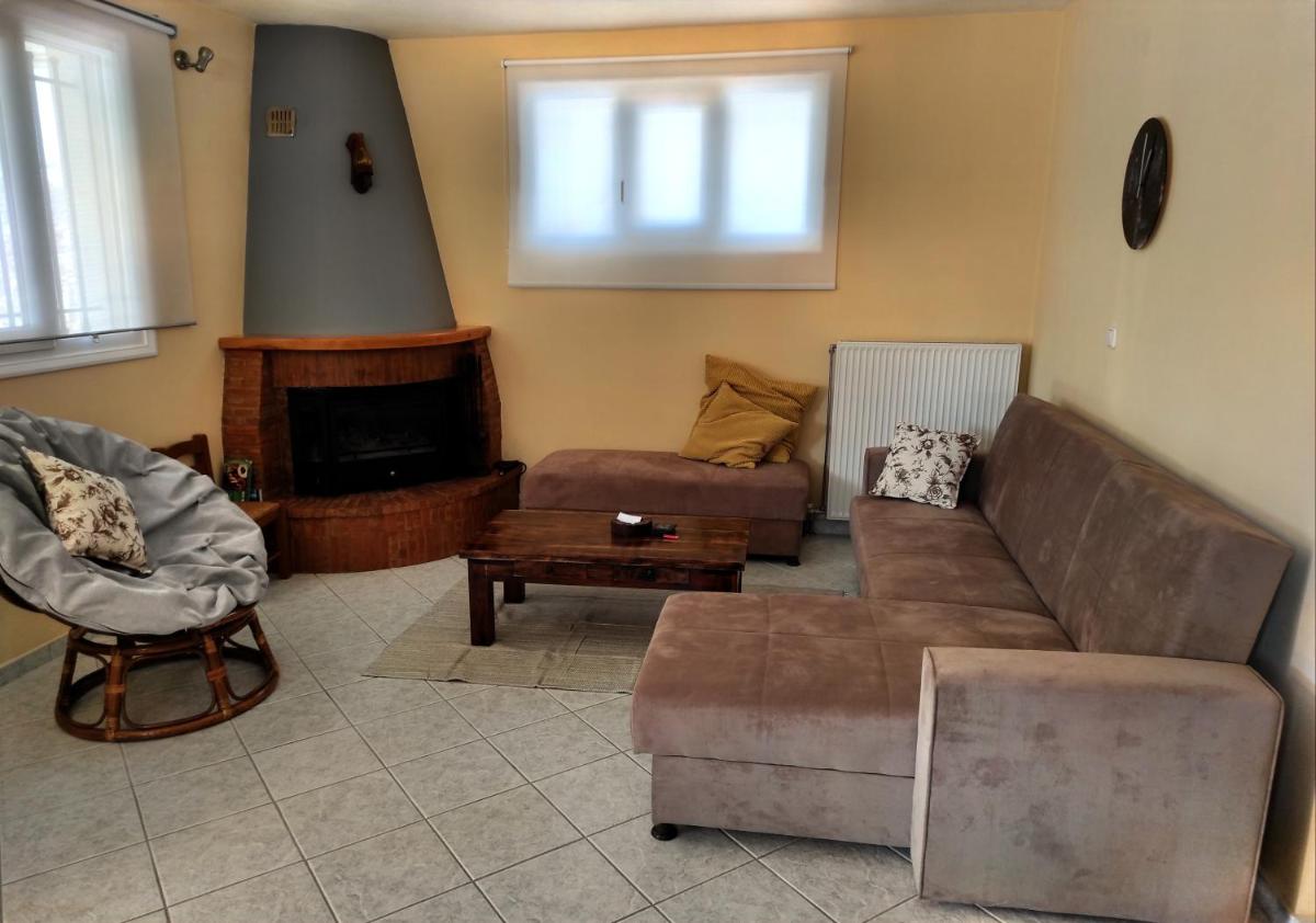 POLYTIMI HOUSE - Housity
