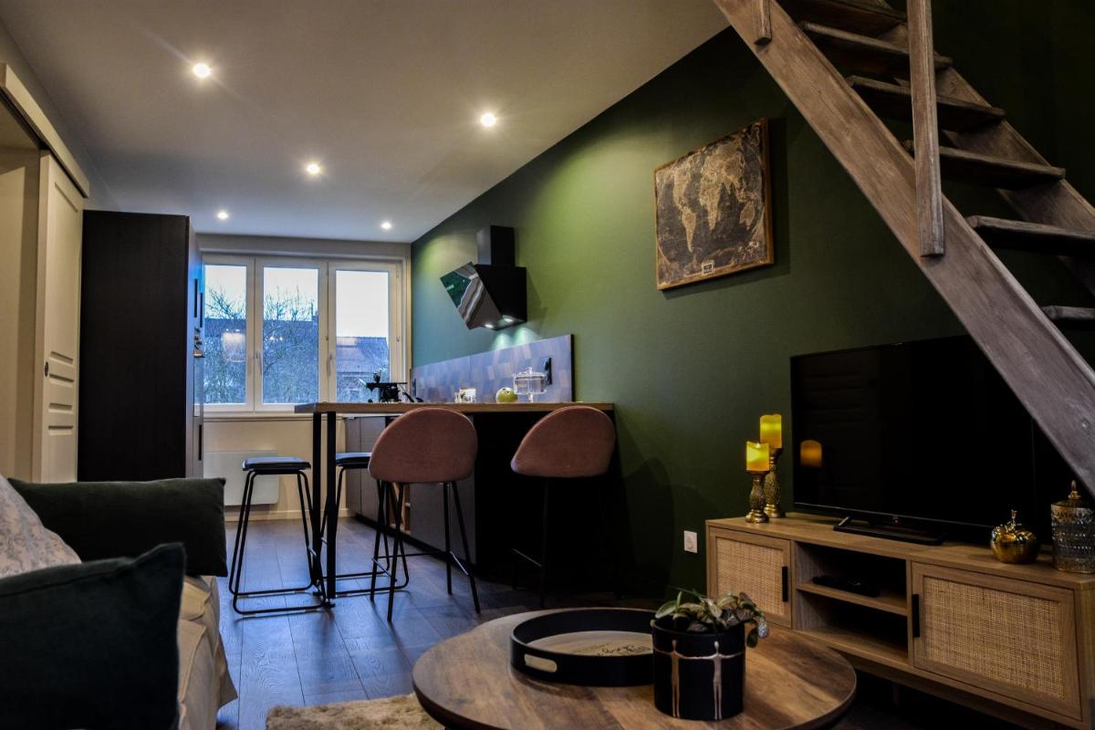 Aux Portes de Saint Omer : Maison chaleureuse - Housity