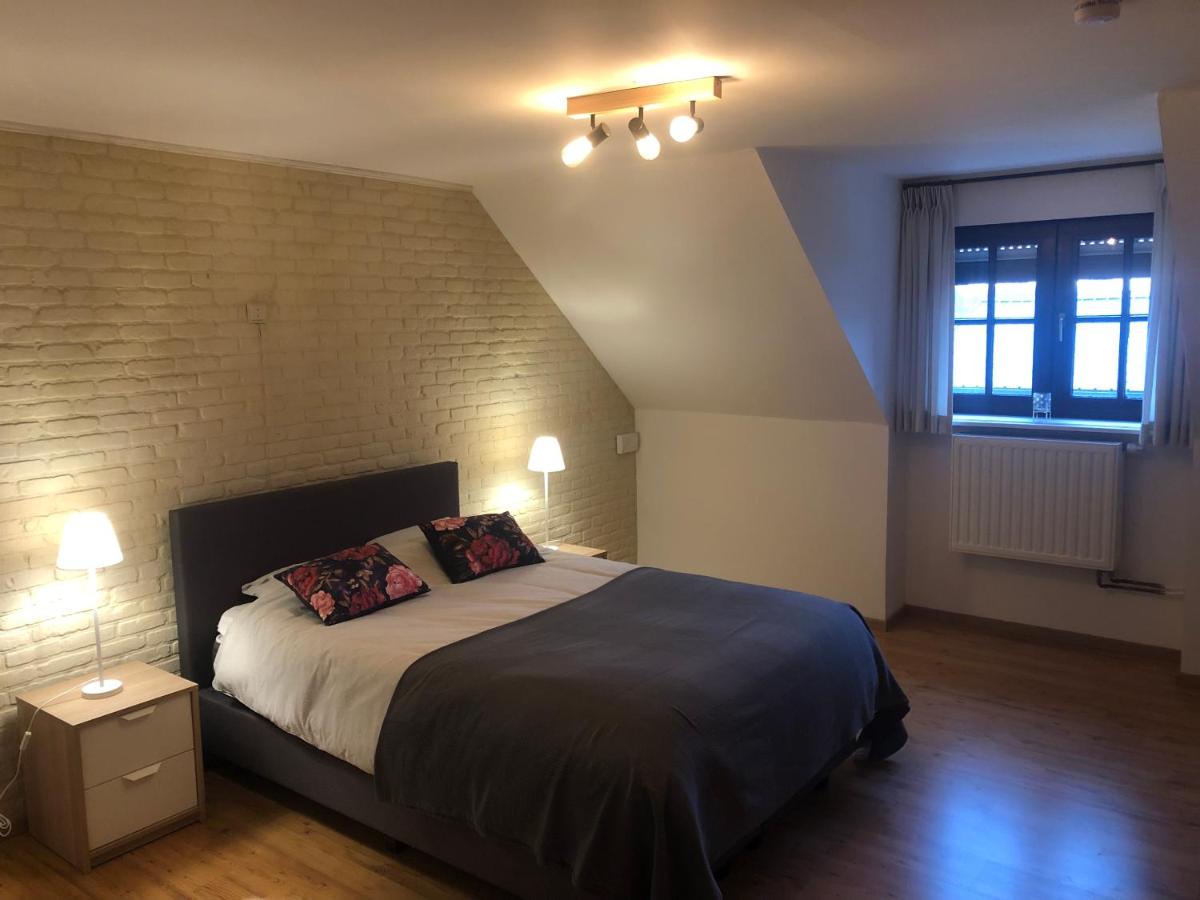 De Reynaarthoeve - Housity