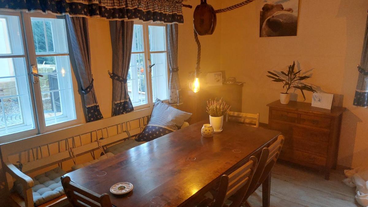 Hlučov Lesní Chalupa - Housity