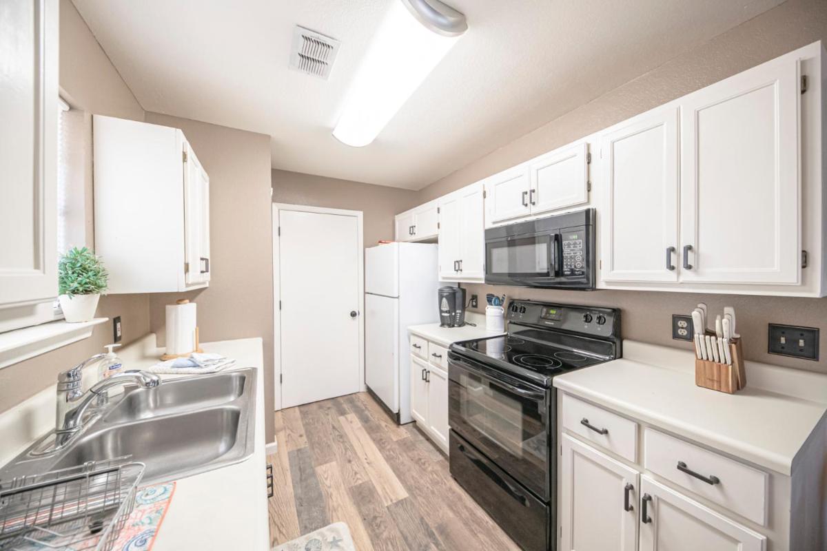 Right At Home- Midland Rio - Housity