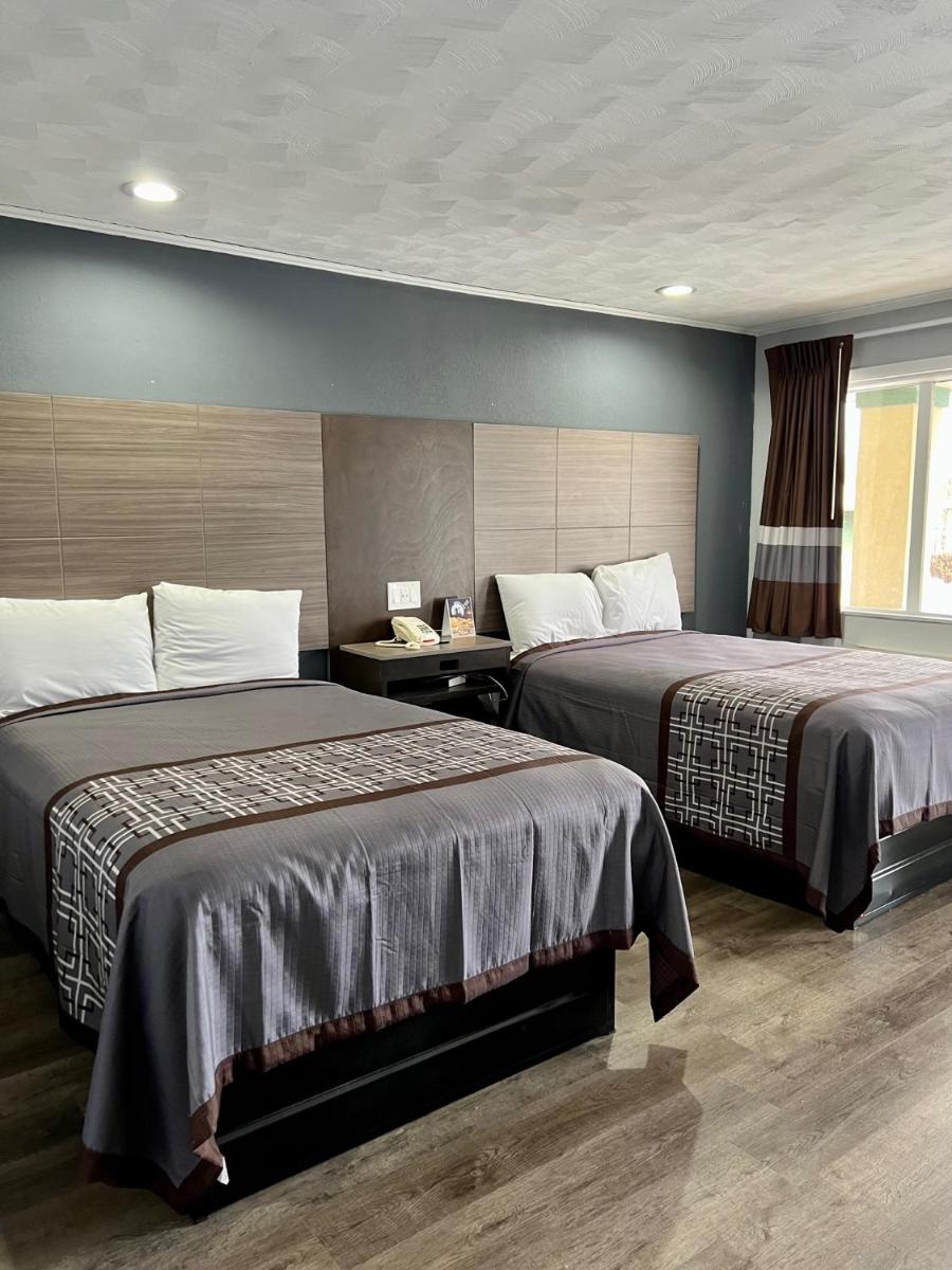 Knights Inn Madison Heights - Housity