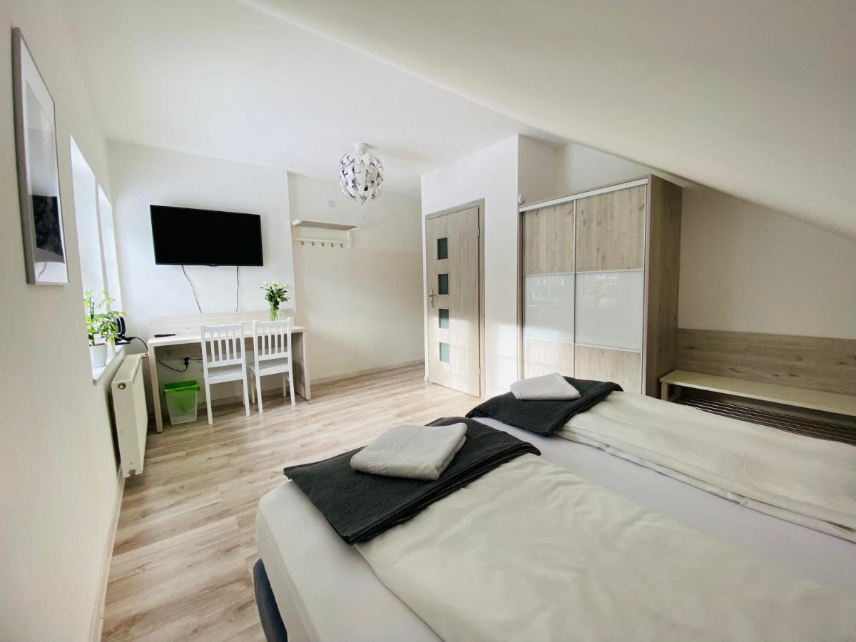 Pokoje pod Szyndzielnią - Housity