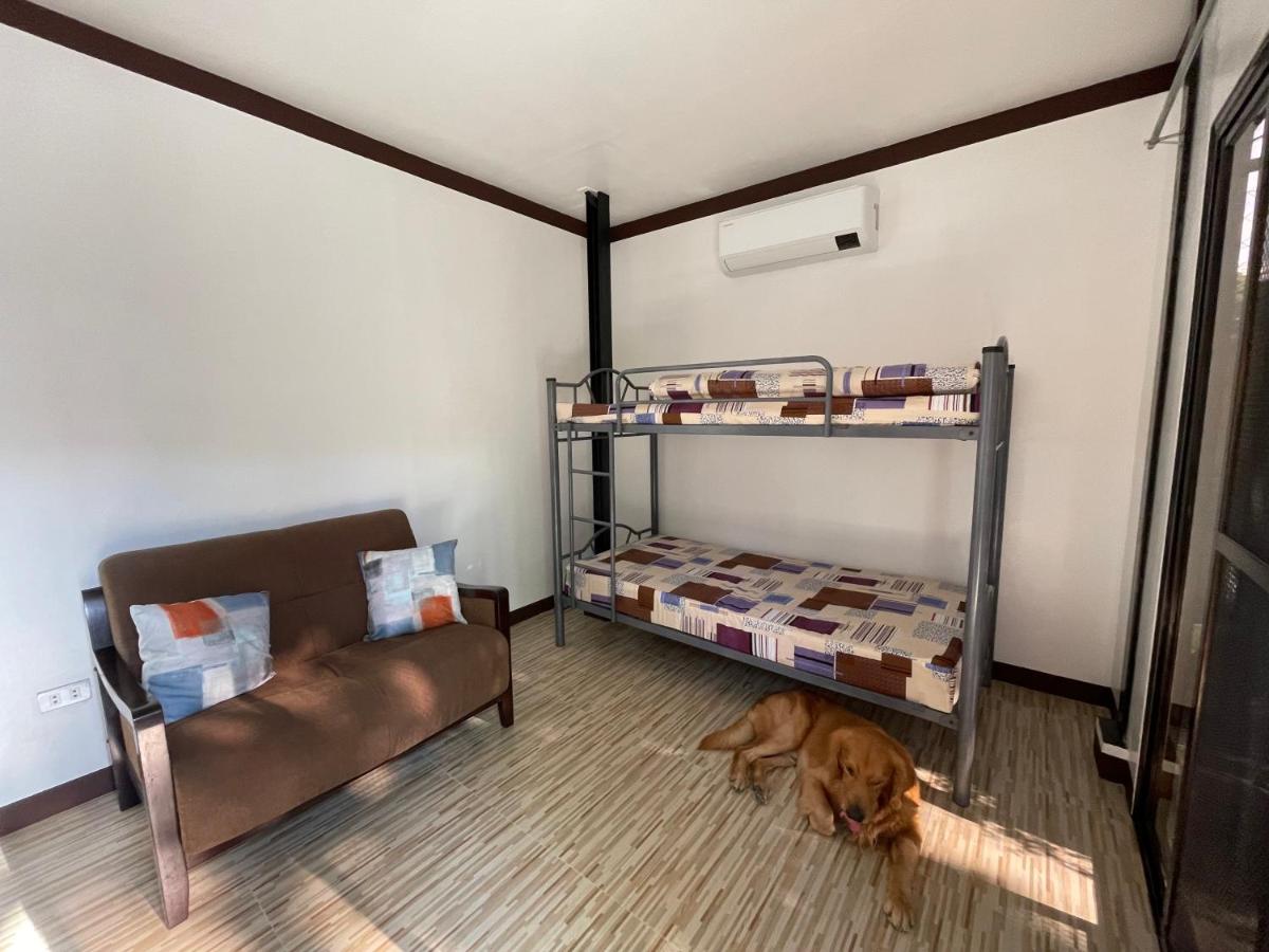 Chillax Private Resort - Housity