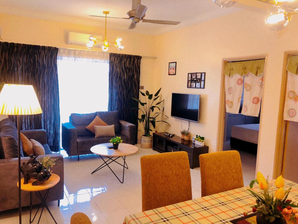 101 Sky Mirror Homestay - Hizvo
