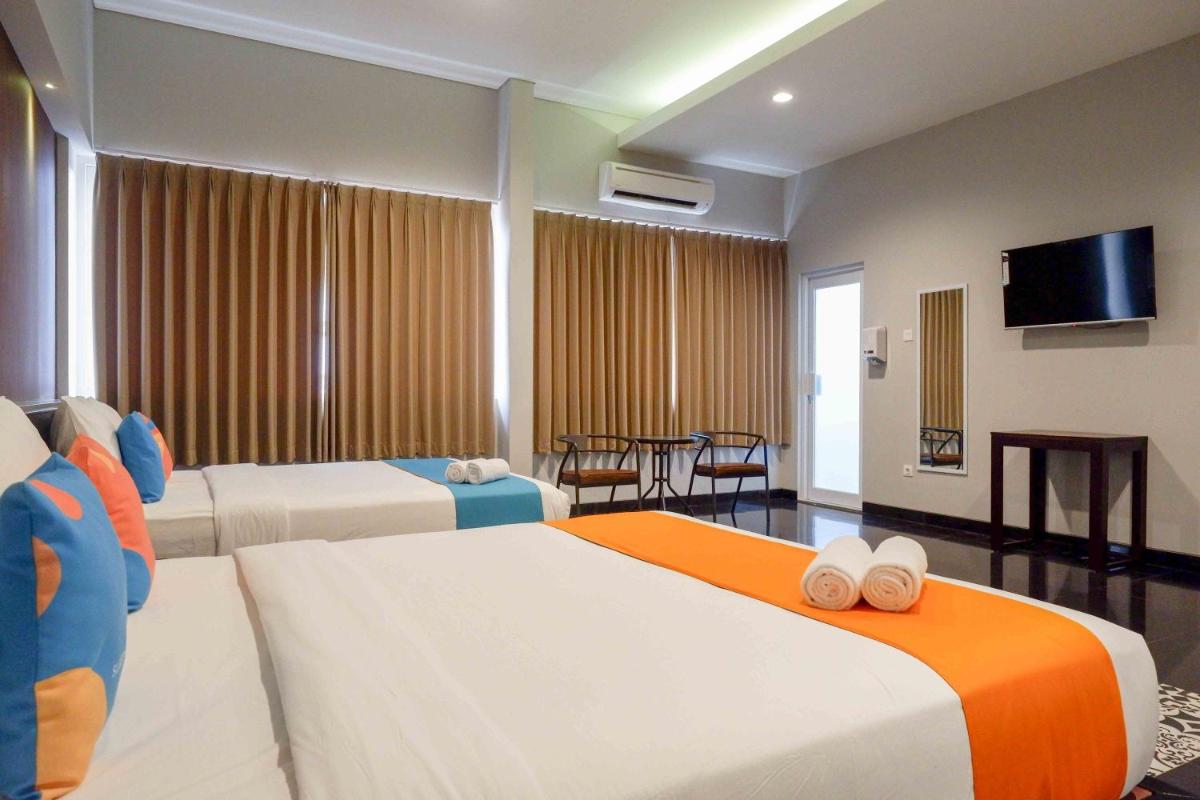 Sans Hotel Empress Simpang Lima - Hizvo
