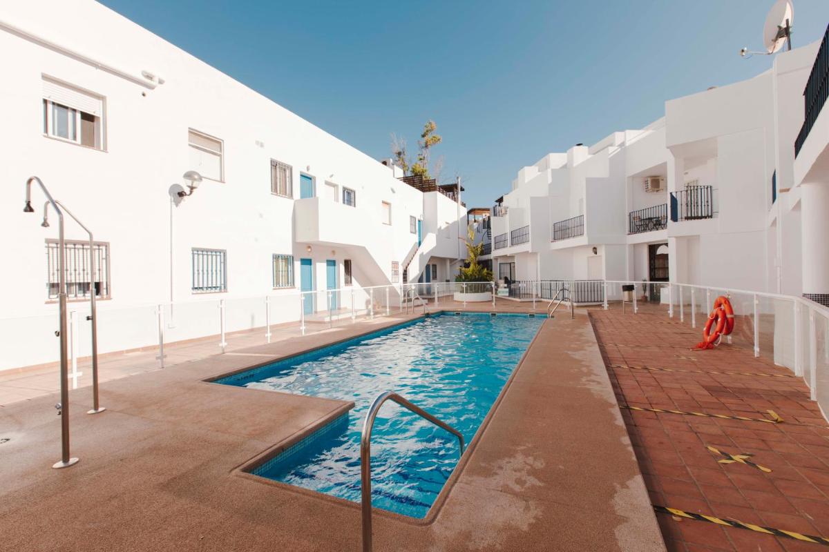 Suitetrails - 2-bed apartment close to the beach