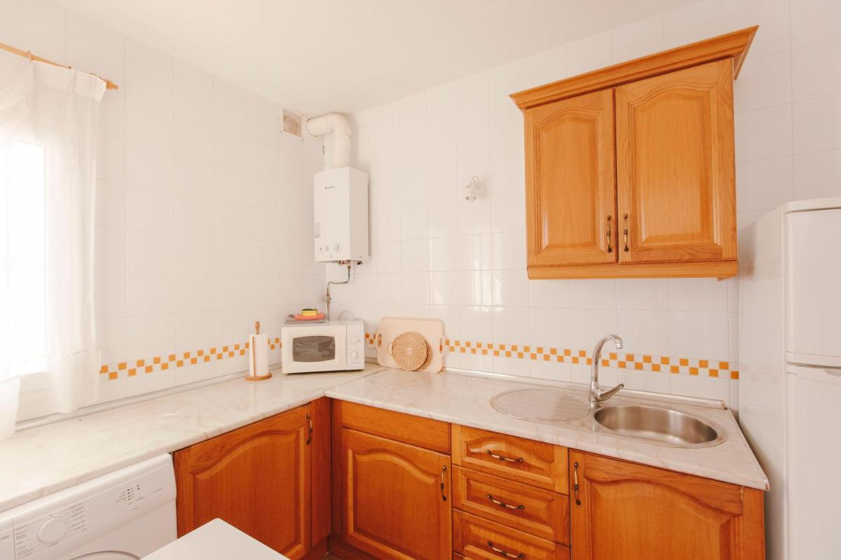 Suitetrails - 2-bed apartment close to the beach