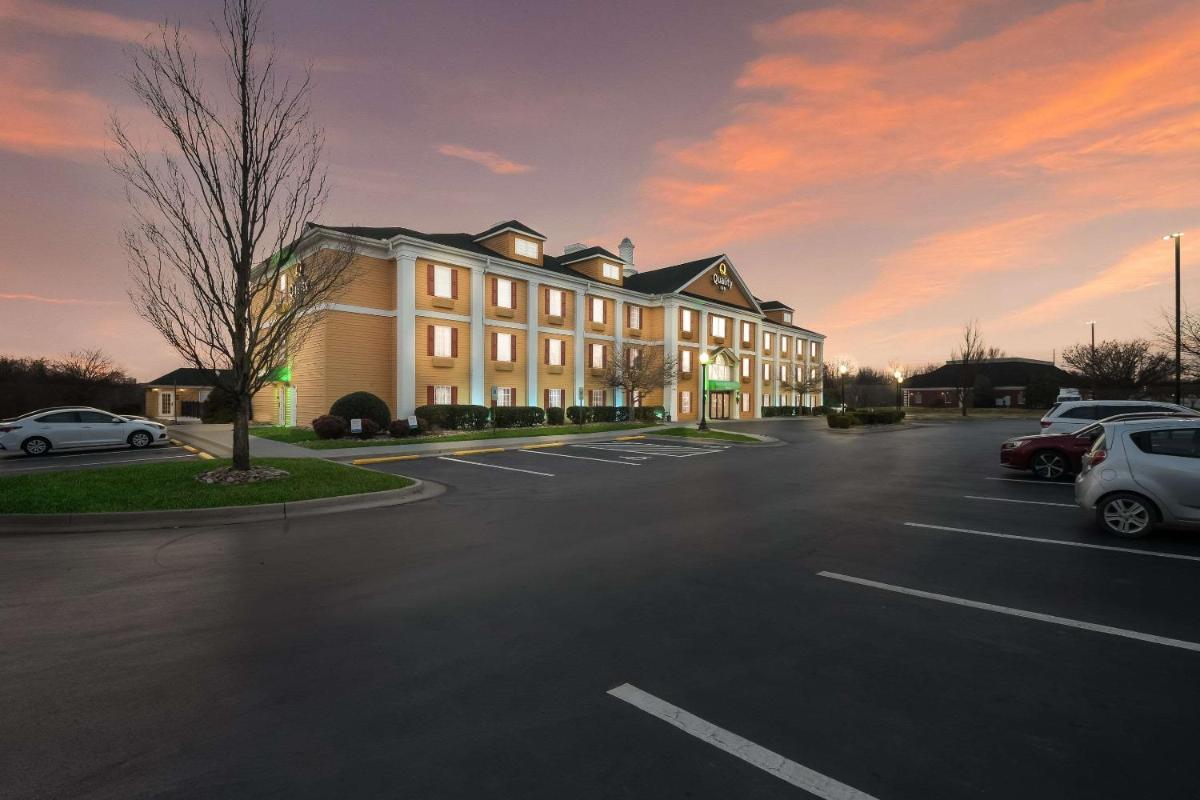 Quality Inn Alcoa Knoxville - Housity