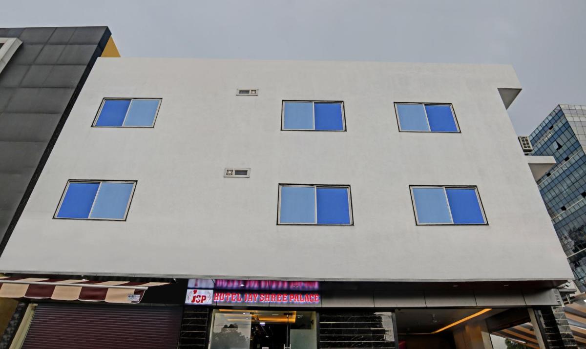 Treebo Jayshree Palace C21 Business Park - Housity