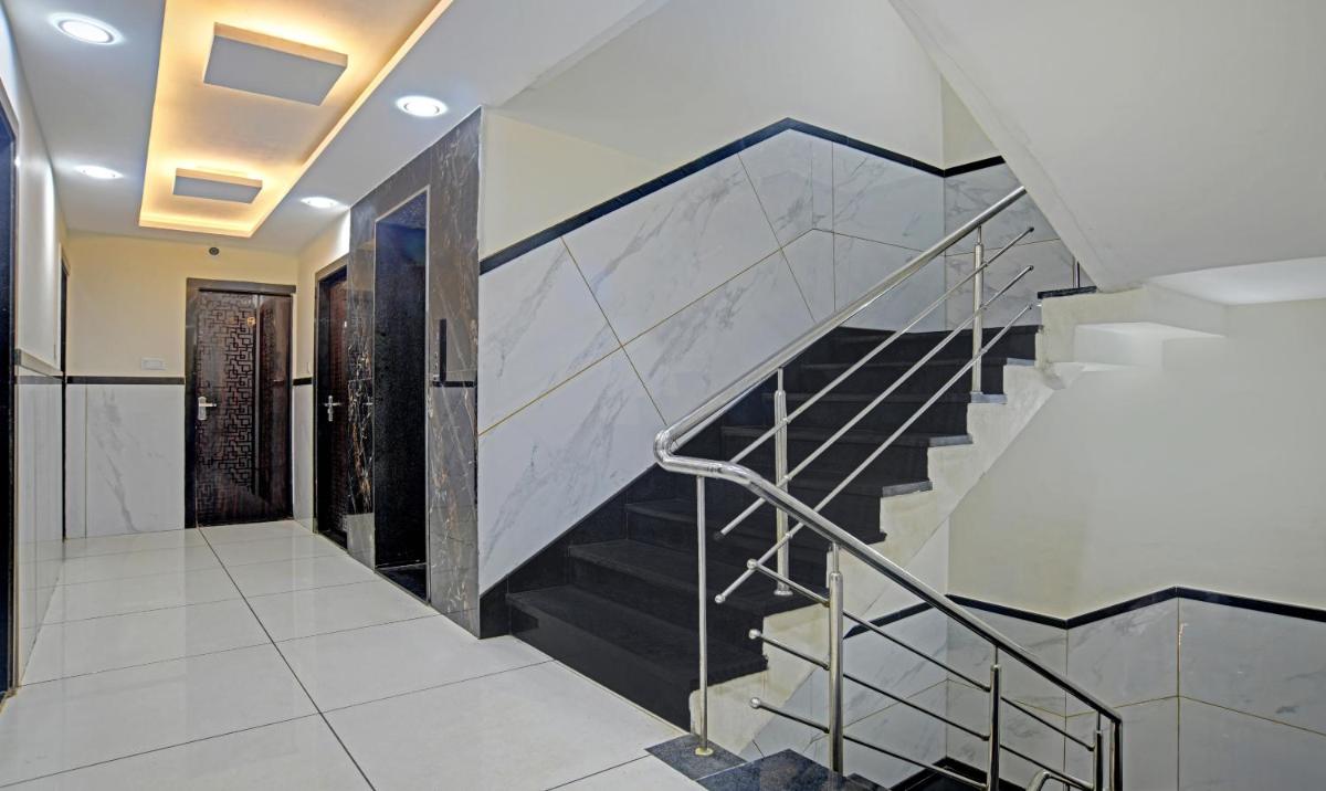 Treebo Jayshree Palace C21 Business Park - Housity