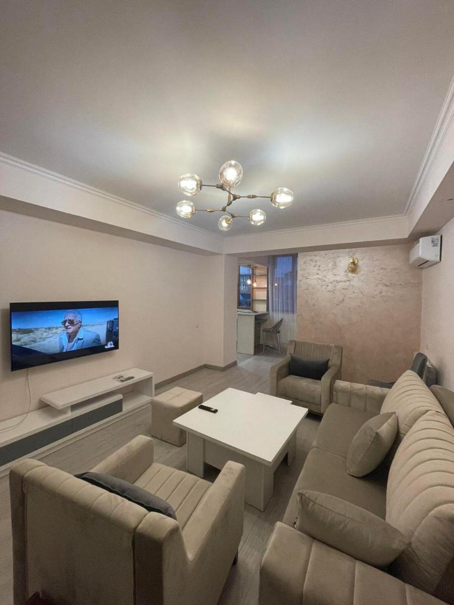 Deluxe apartment in the city center - Housity