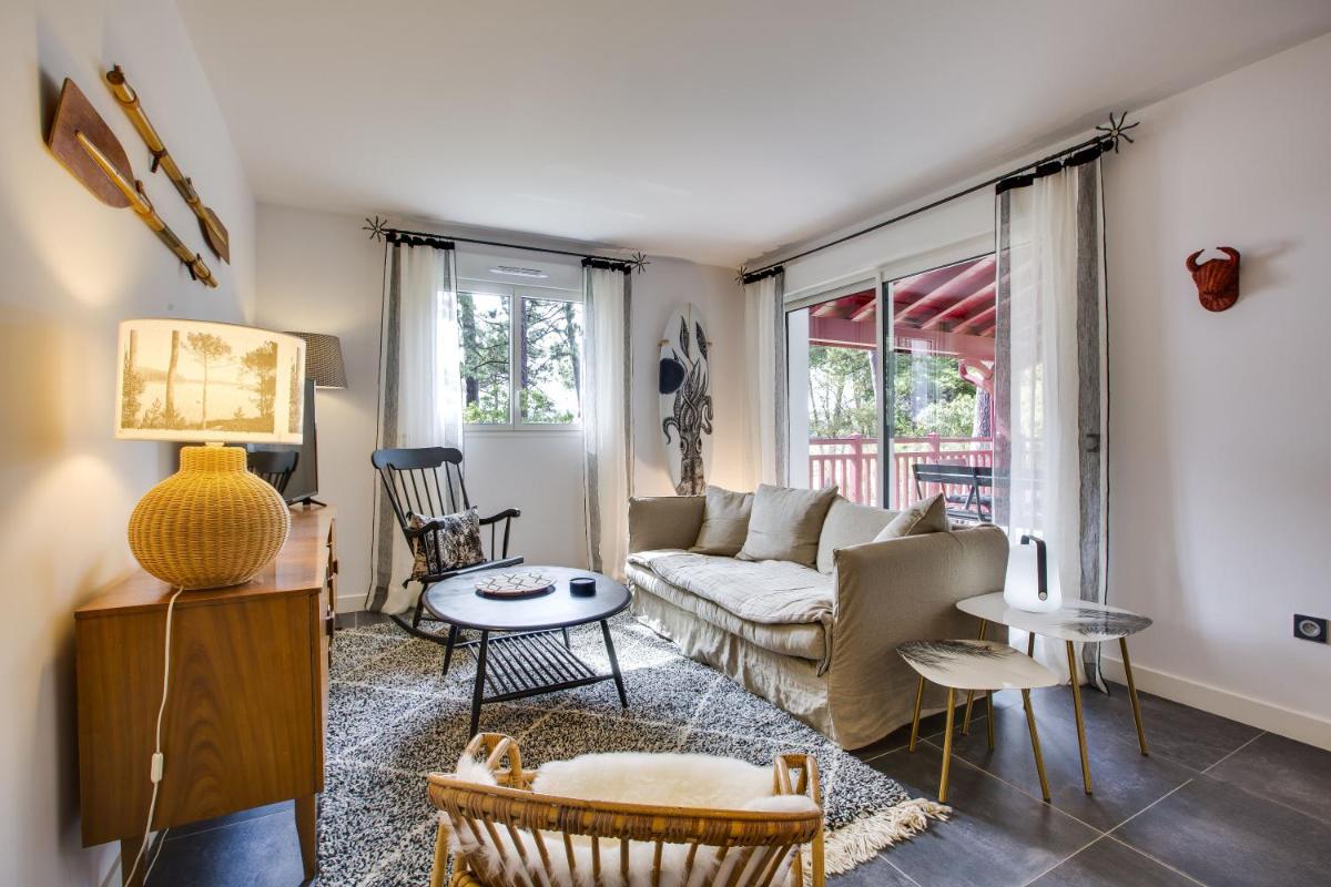 Lake Apart - Housity