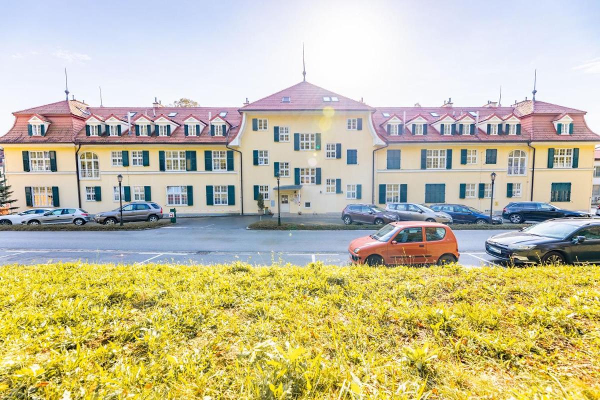 Apartments Vila Golf - Flucher Turizem - Housity