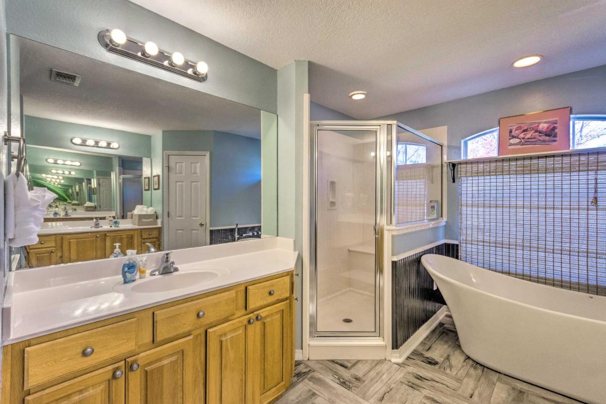 Private Gulf Breeze Gem with Easy Shore Access! - Housity
