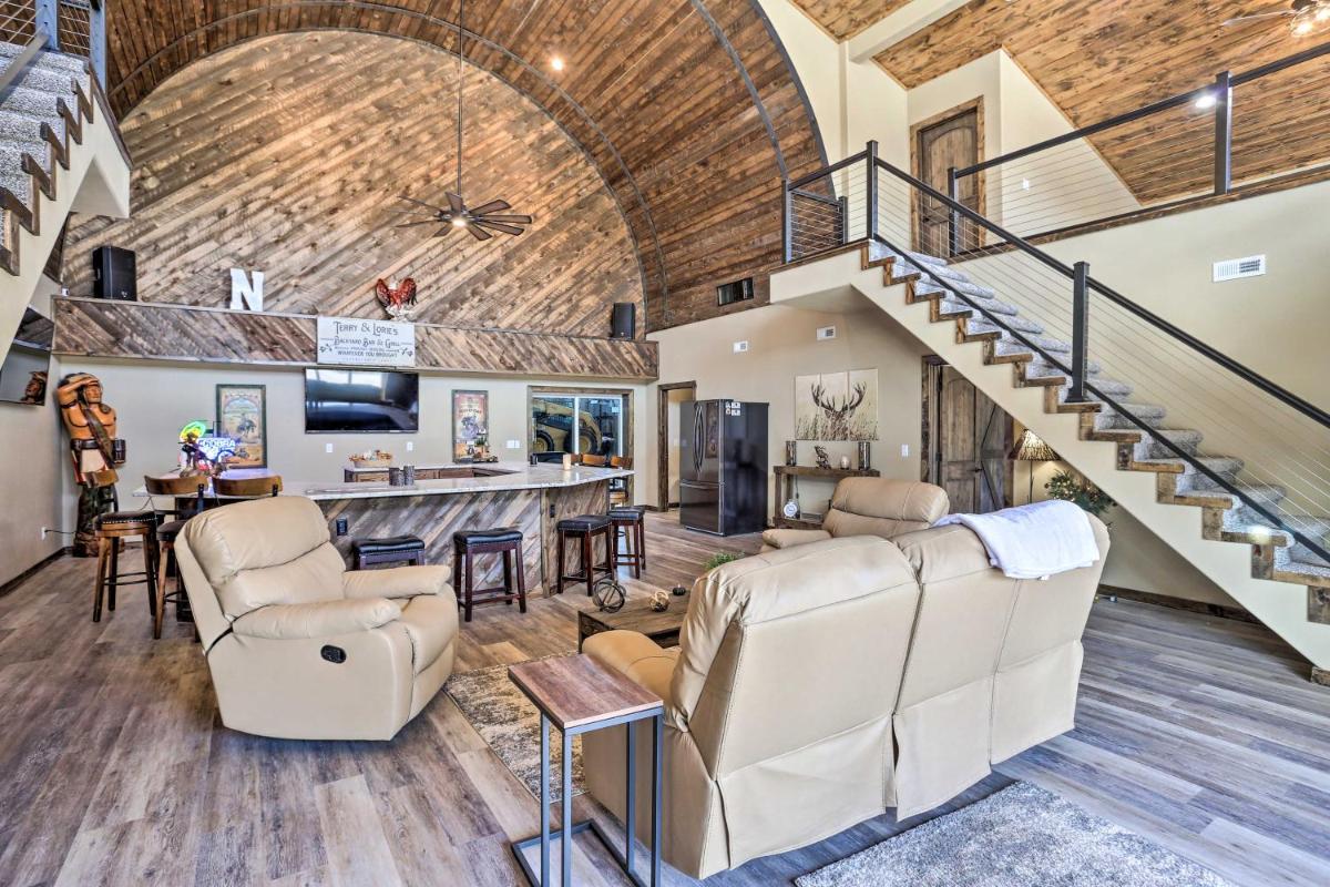 Whiskey Barrel Ranch with Grill and Fire Pit! - Housity