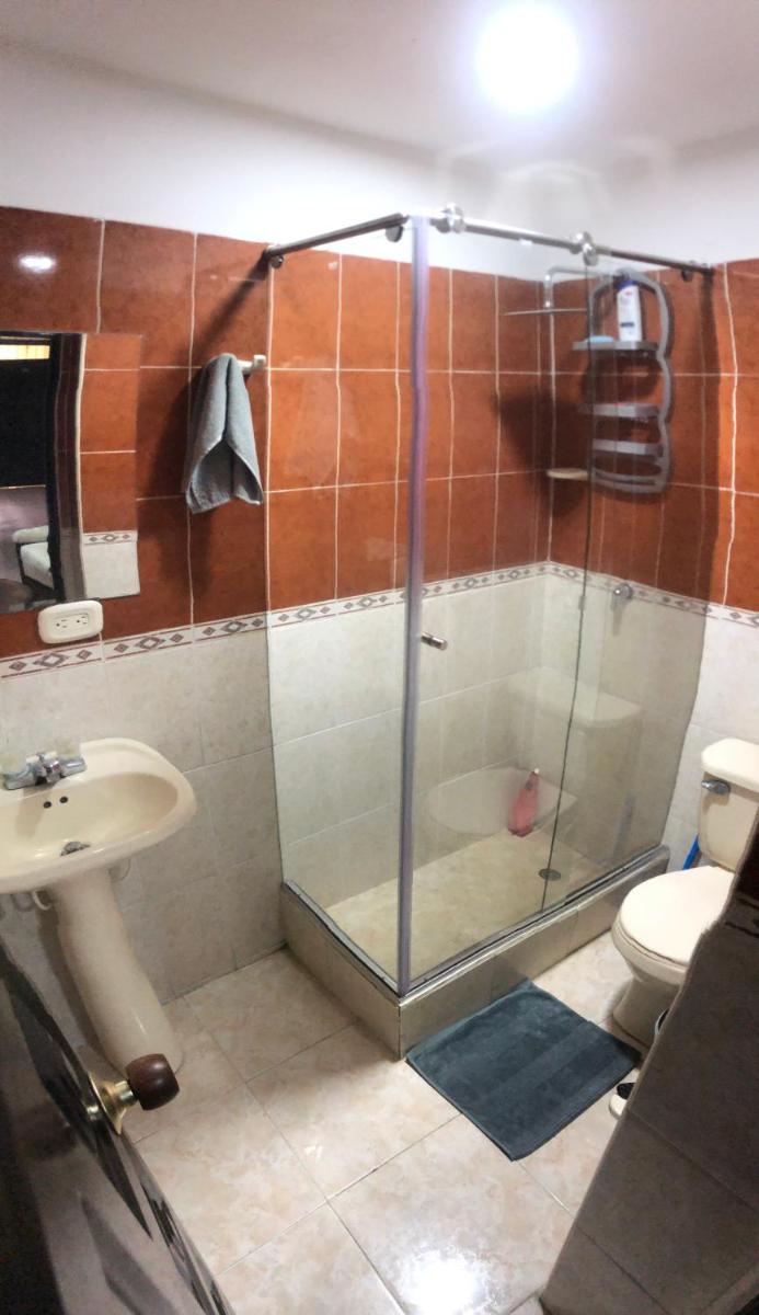 Cómodo y hermoso apartamento bien ubicado - Housity
