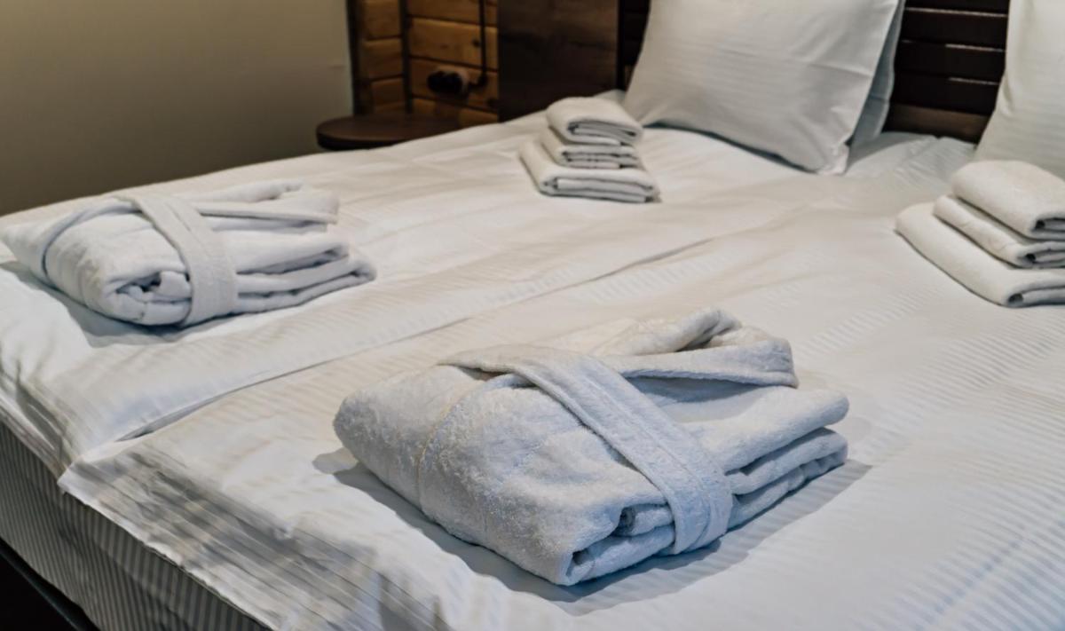 Eco Hotel Tan Tengri - Housity