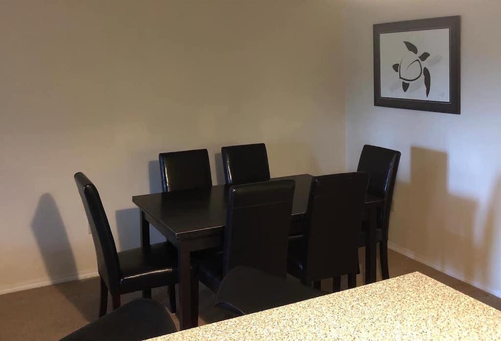 2 Bedroom Suite - Housity