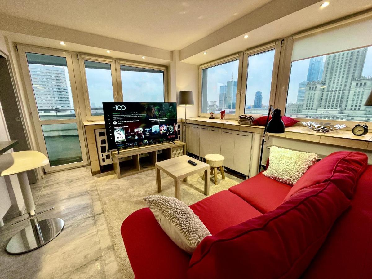 Suitetrails - LOVE metro WiFi 300Mbs 65’TV Netflix HBO AppleTV+