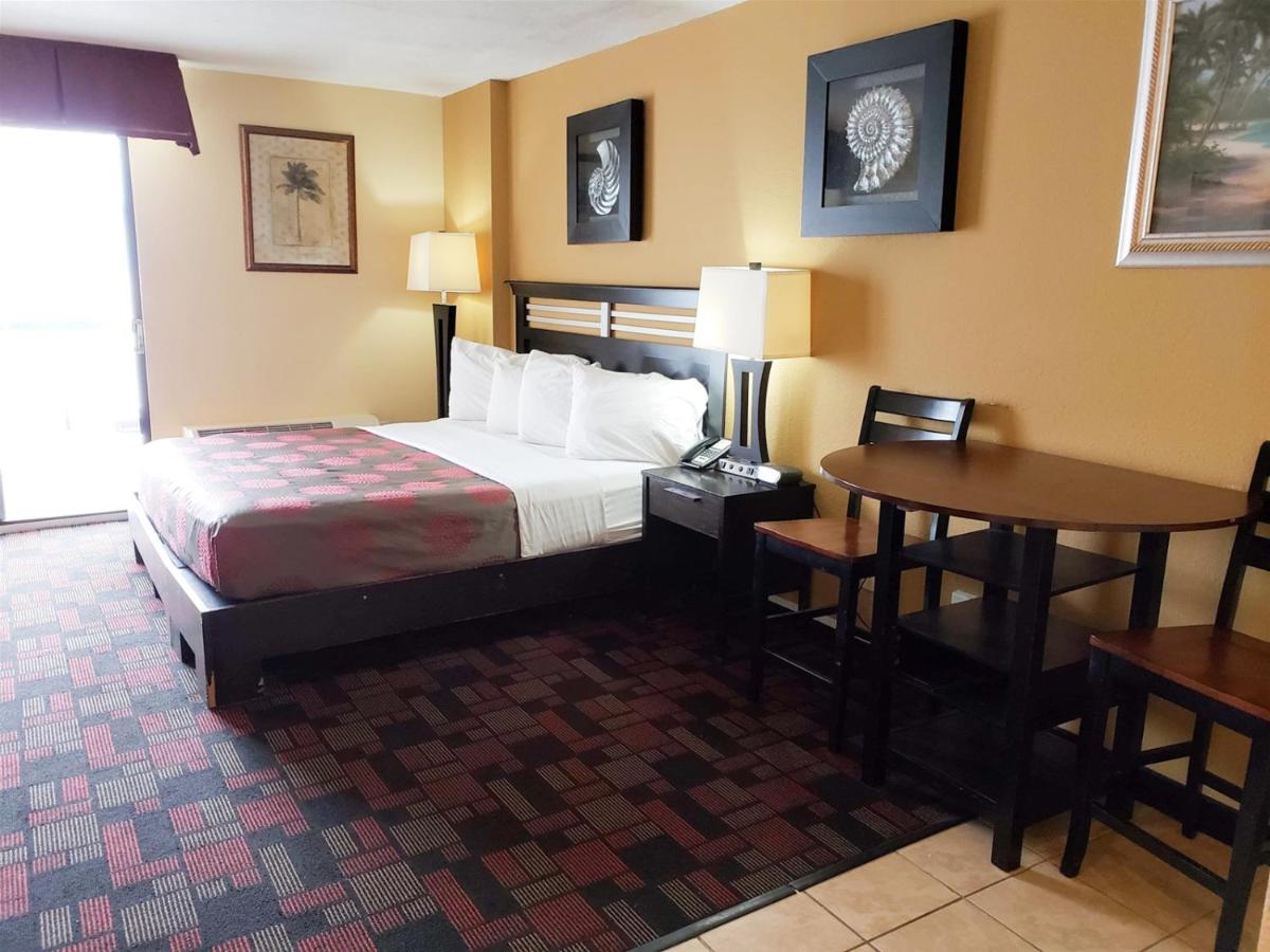 Unit 606 at Sun N Sand Resort - Housity