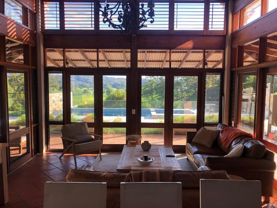Bellingen at its best! Views, privacy & pool. - Housity