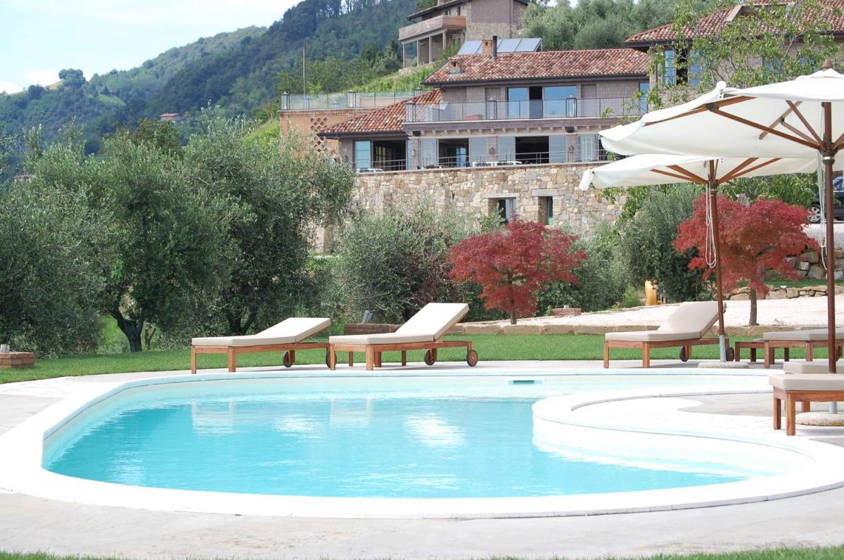 Colletto AgriBioRelais - Housity