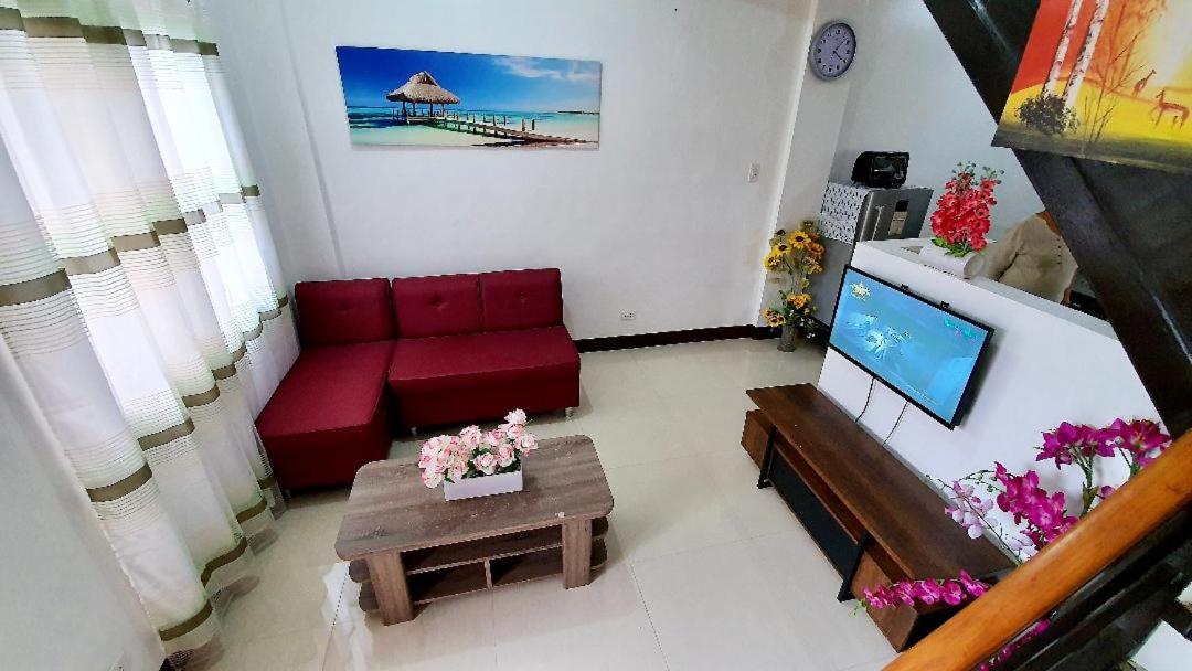 Kaitleen Home Stay Door 3 - Housity