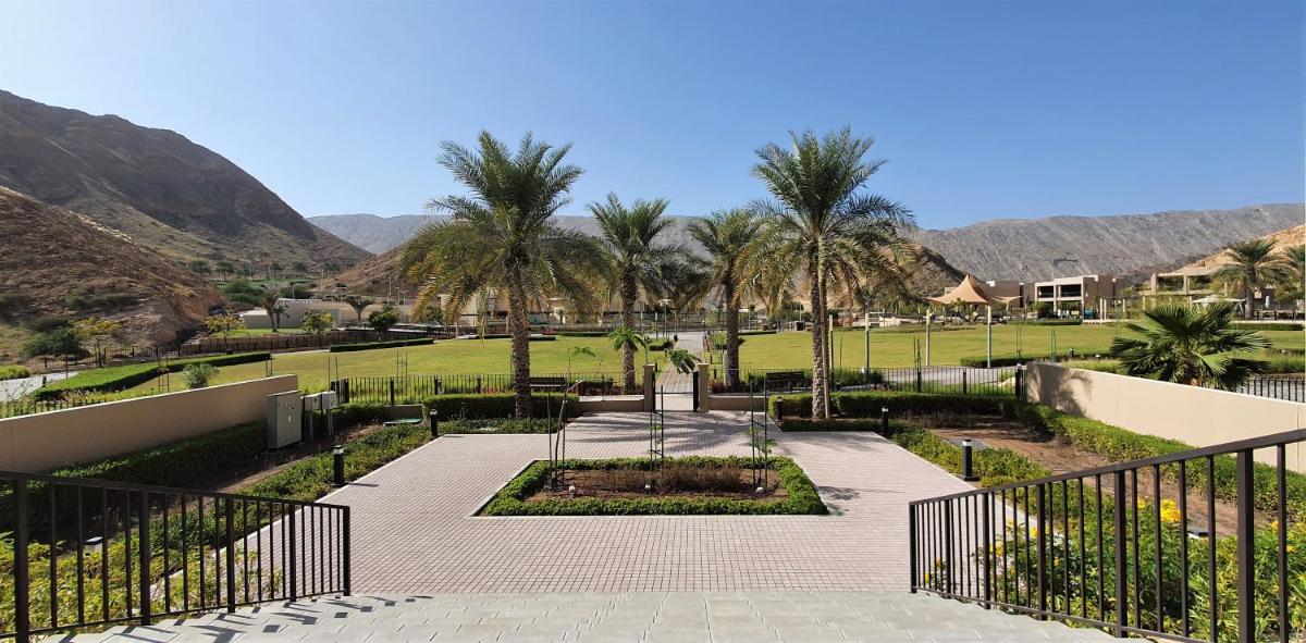 Suitetrails - ONE Elegant Apartment in Muscat Bay 01