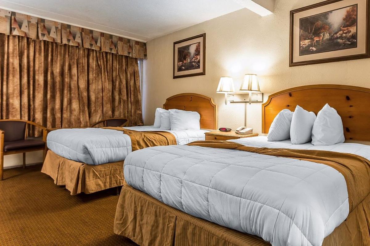 South Bay INN - Housity