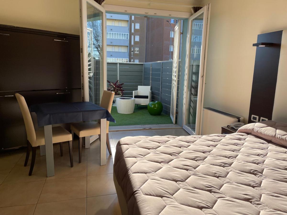 Hotel-Residence-b&b Le Dune - Housity