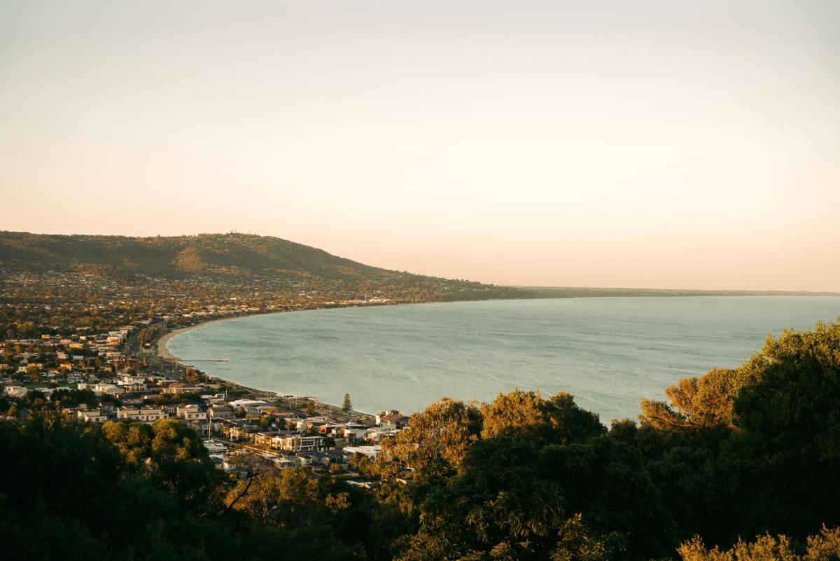 Kinoie Mornington - OCEANVIEW - Housity