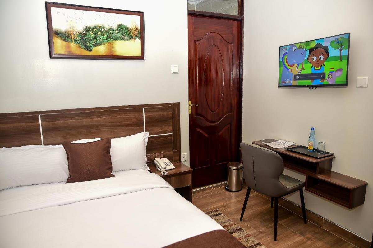 LA BEILA HOTEL MERU - Housity