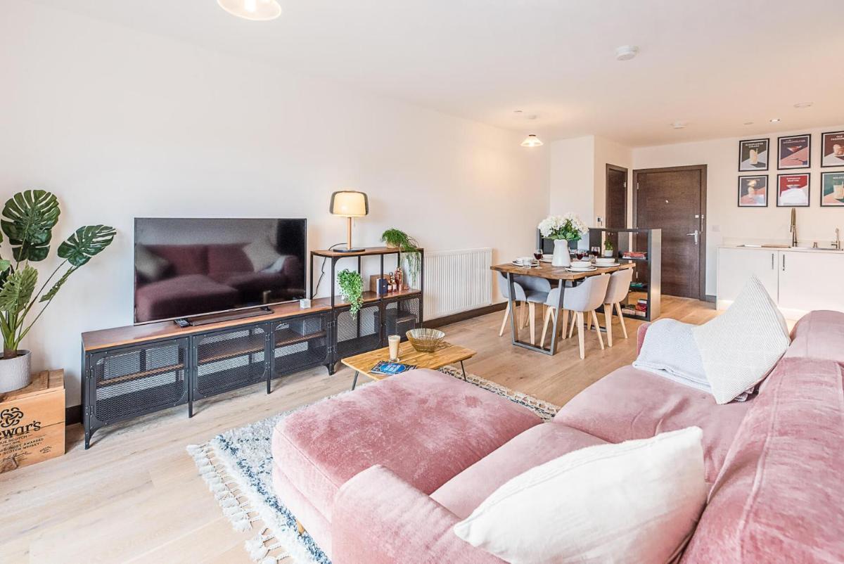 Harland Court Apartment - Housity