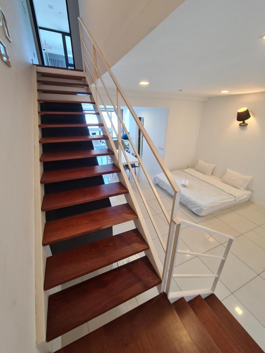 Sunrise Gurney Executive Premium Suite - Hizvo