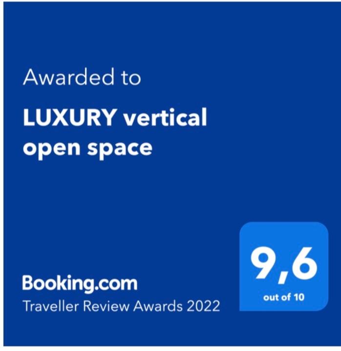 LUXURY vertical open space - Housity