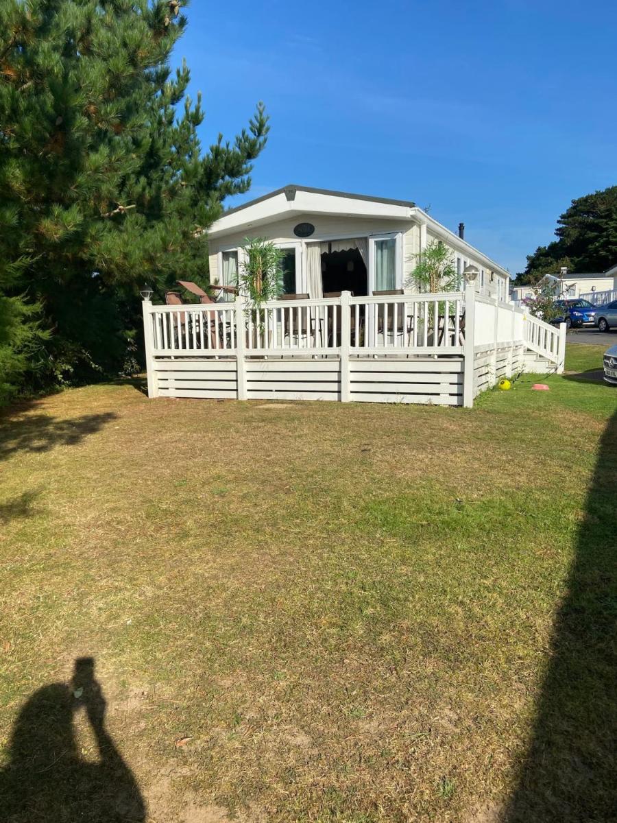New Forest Retreat Shorefield Country Park - Housity
