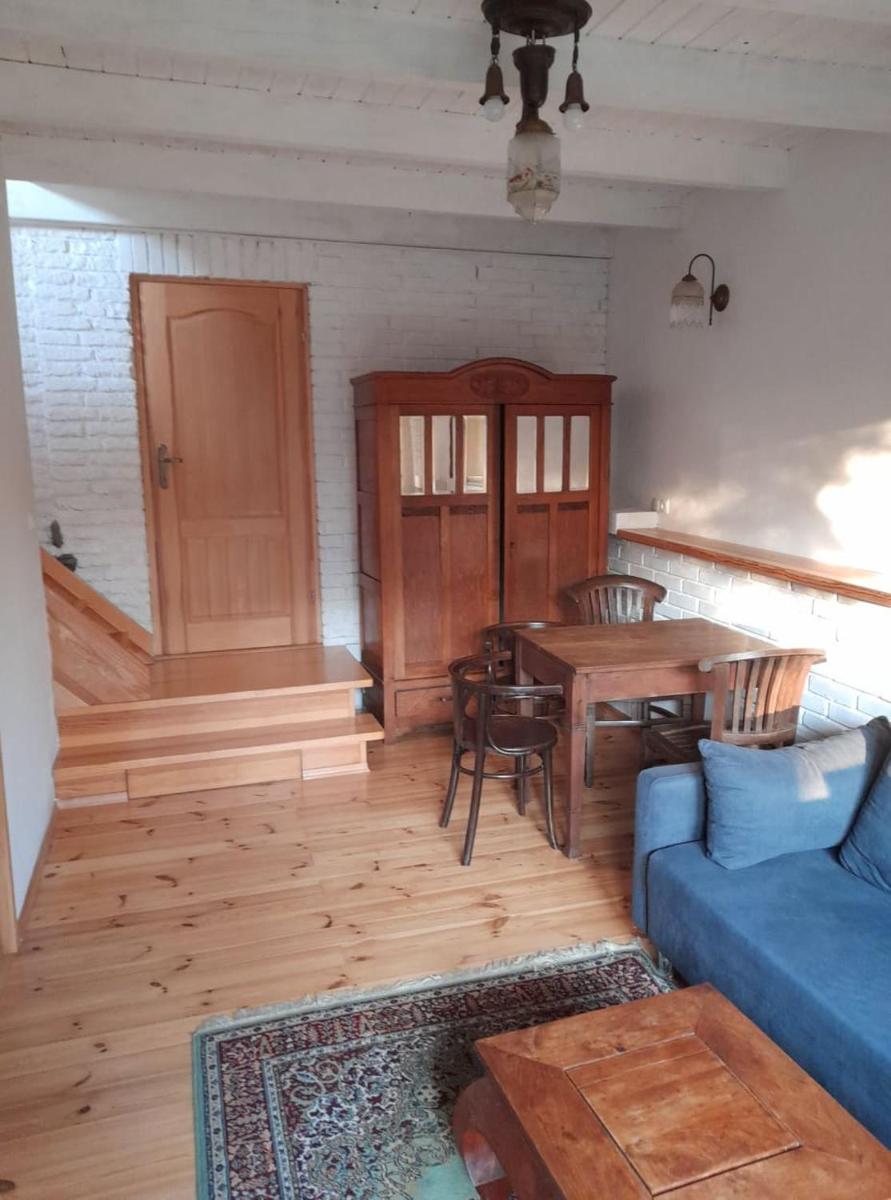 CICHY KĄCIK - Housity