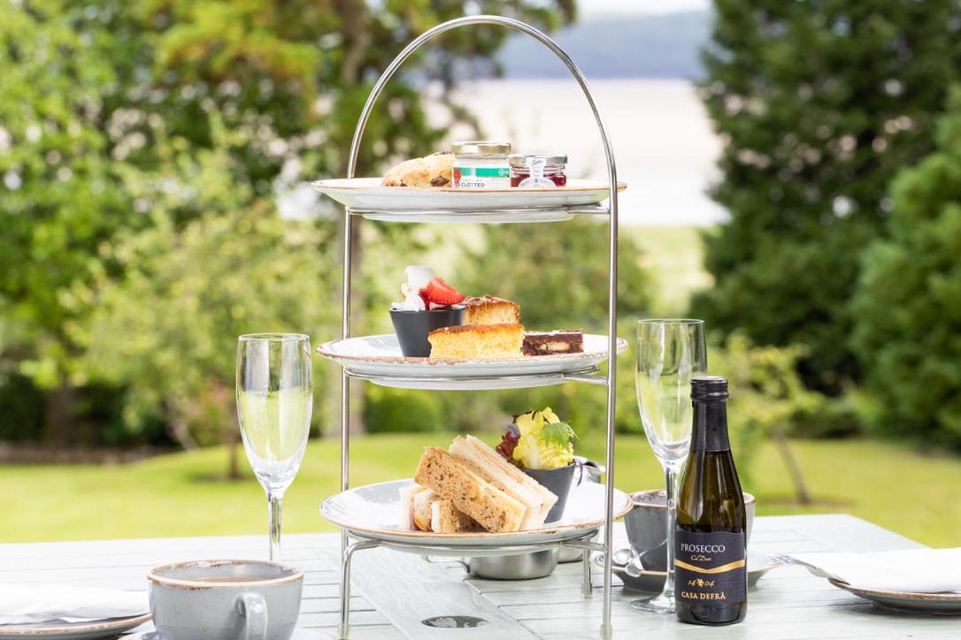 Clare House Hotel - Housity