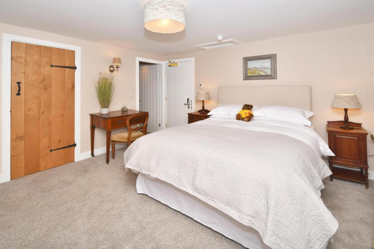 The Royal Oak - Housity