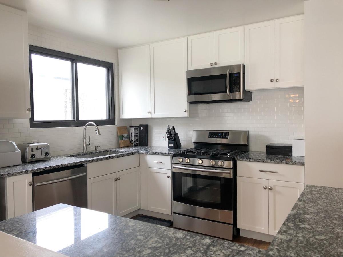 @ Marbella Lane - 3BR Stylish House near SF - Housity