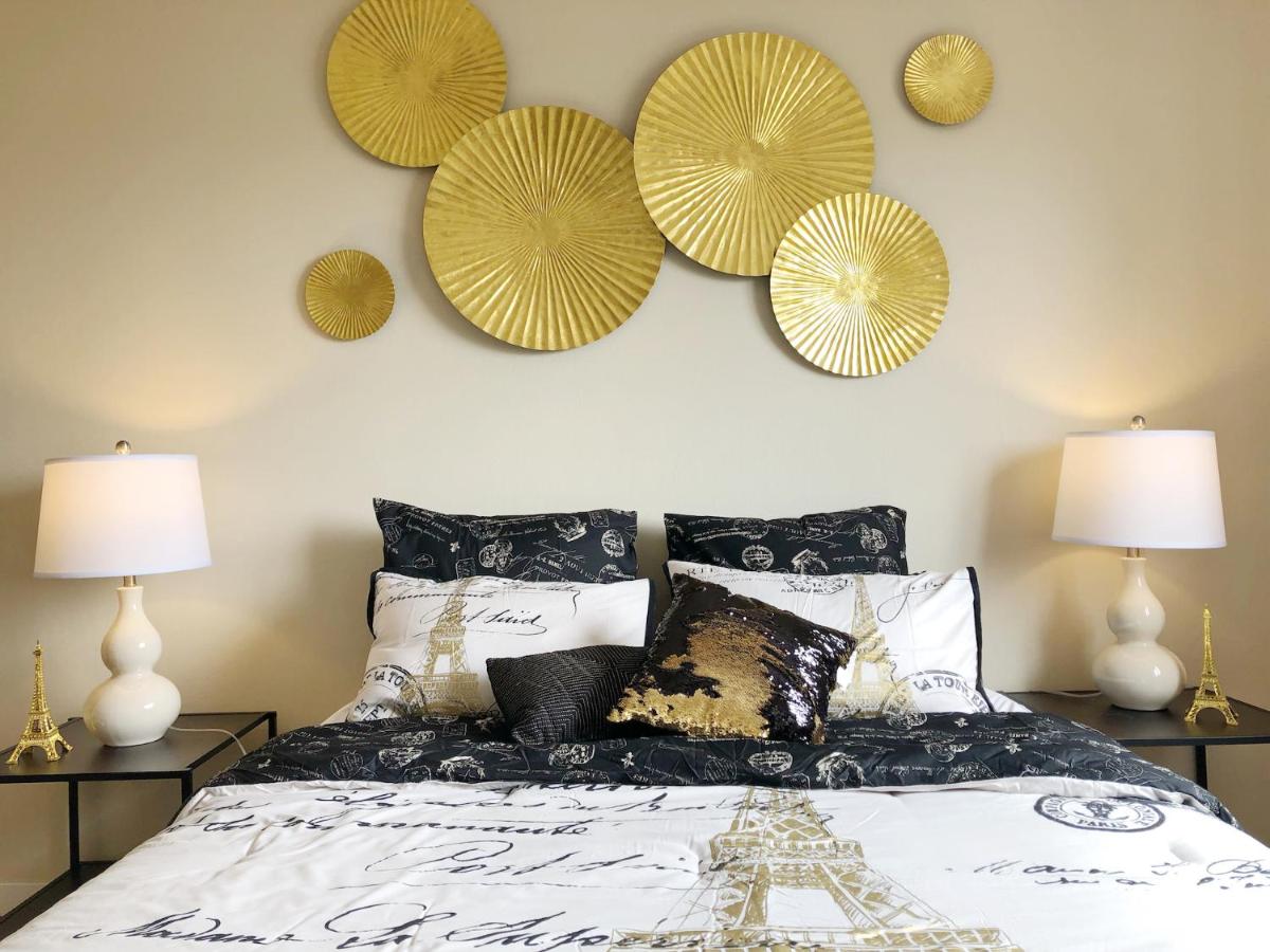 @ Marbella Lane - 3BR Stylish House near SF - Housity