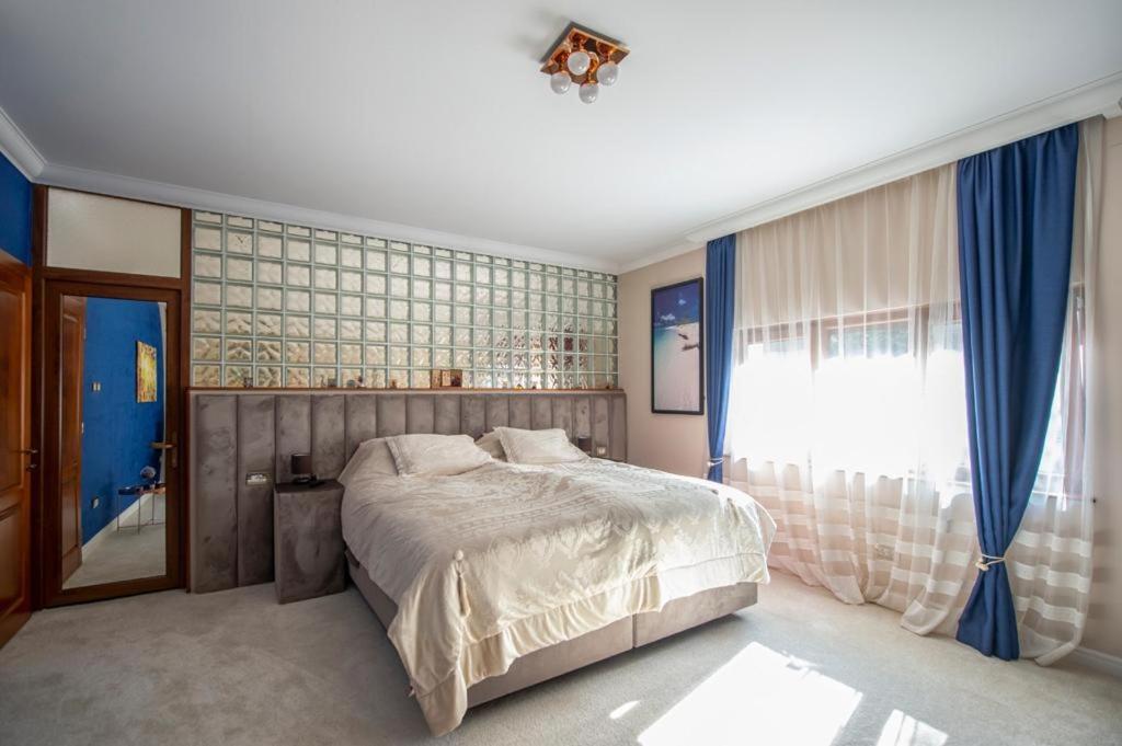 MARQUIZ VILLA - Housity