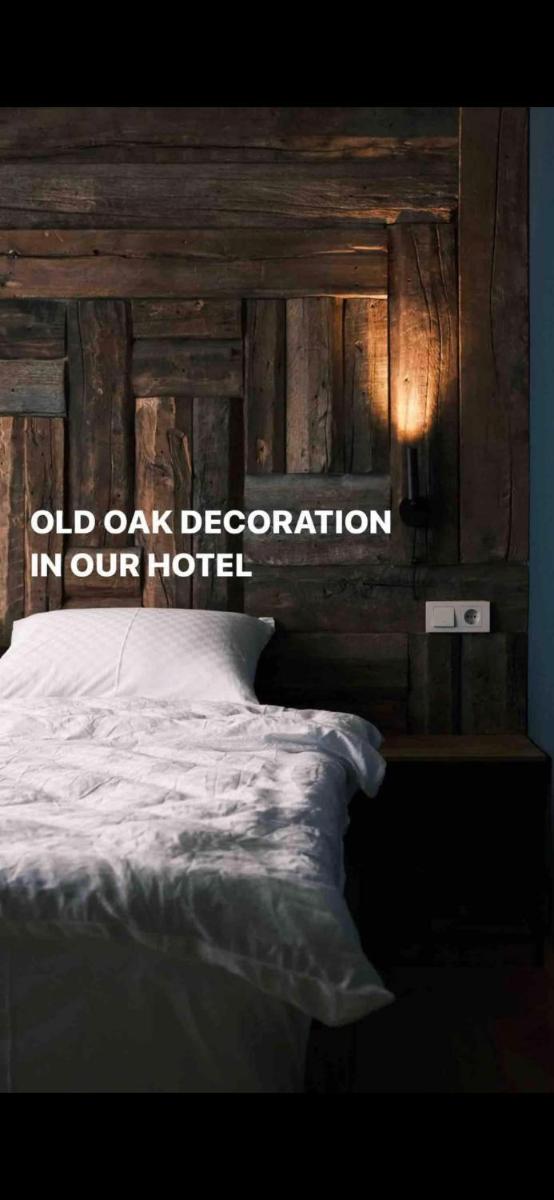 Hotel Misty Mountain - Housity