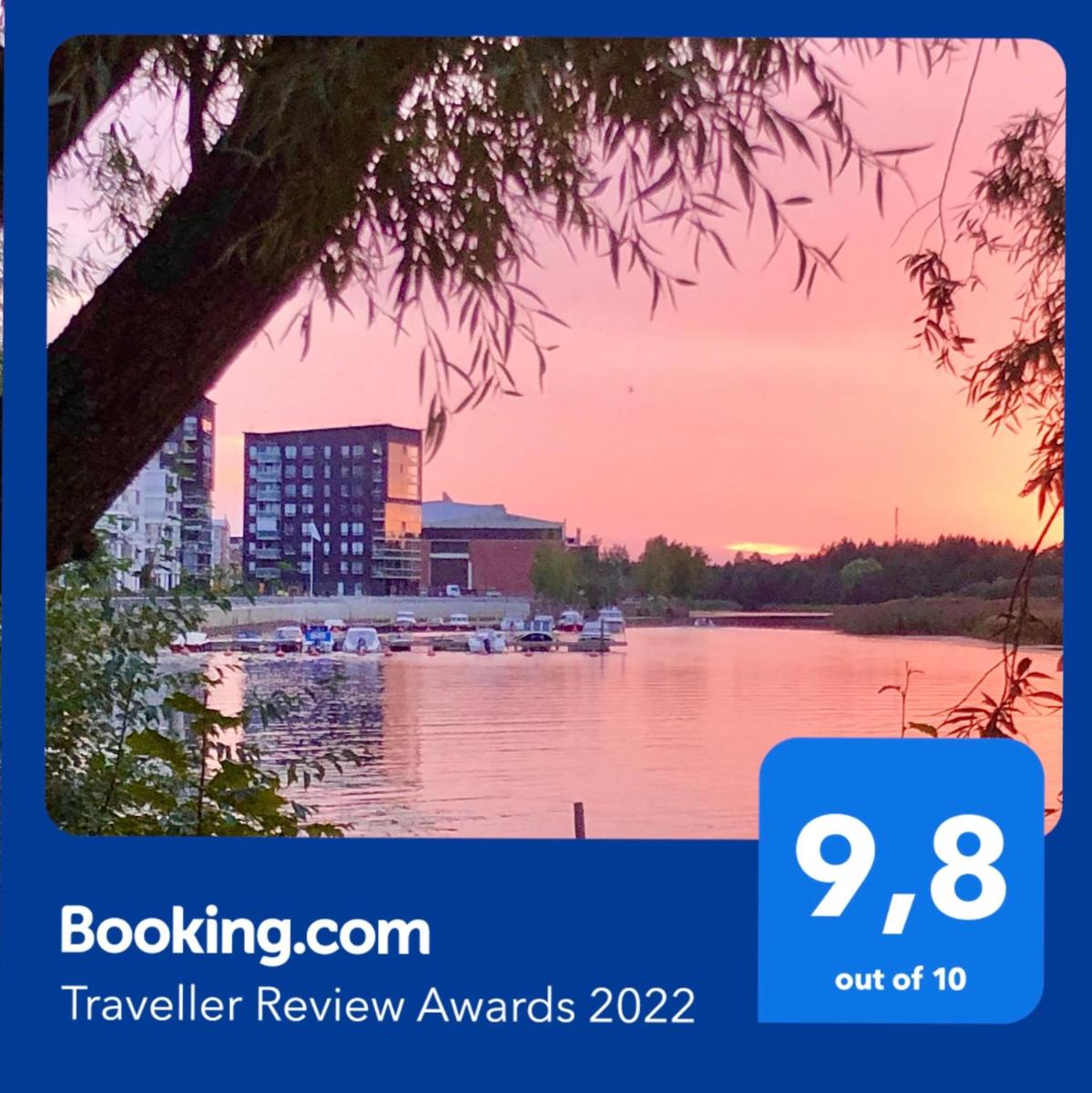 The River 31, Baritoni - Housity