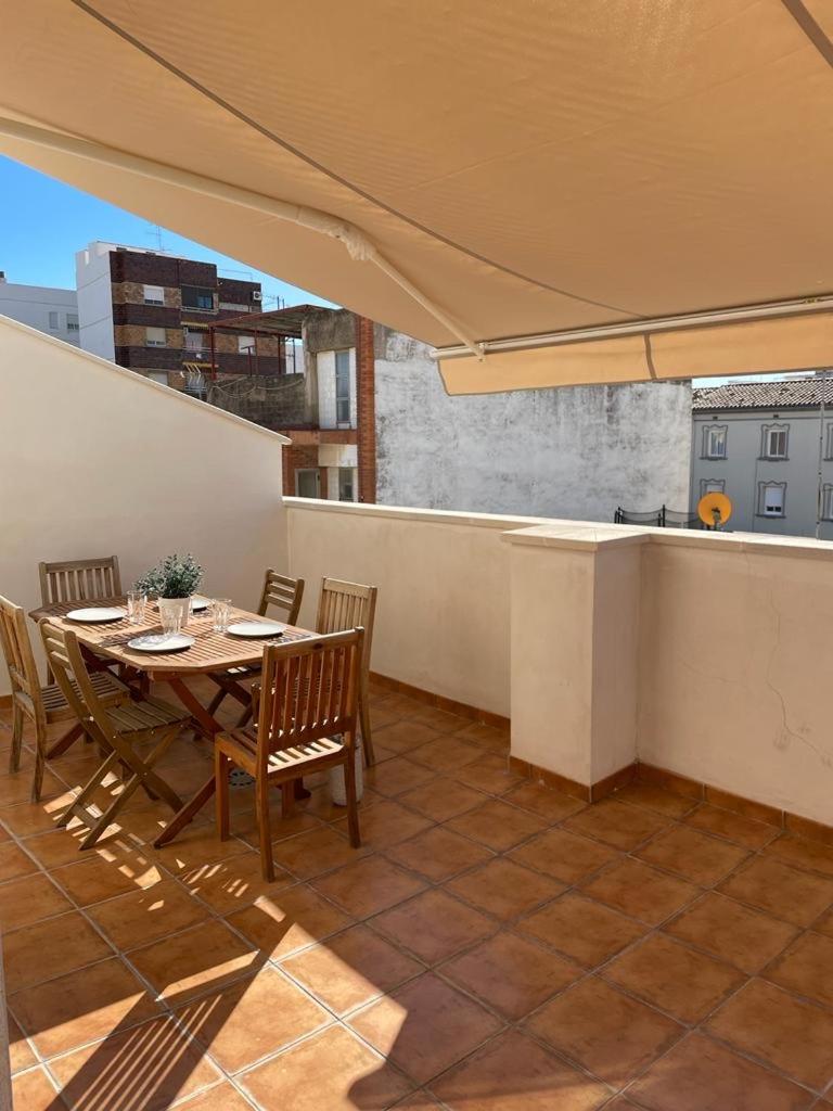 UIM Mediterraneo ATICO Poeta 8 Wifi - Housity