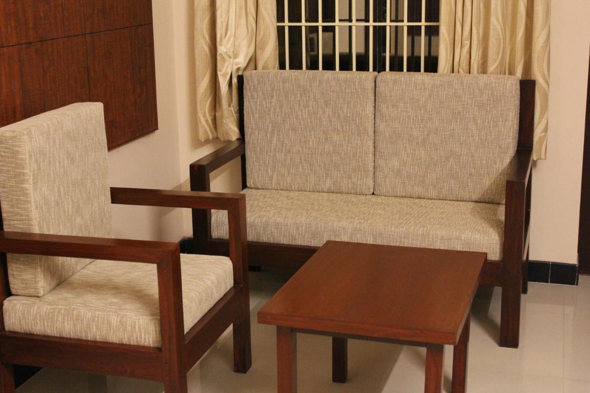 Suitetrails - Raj Residency Salem