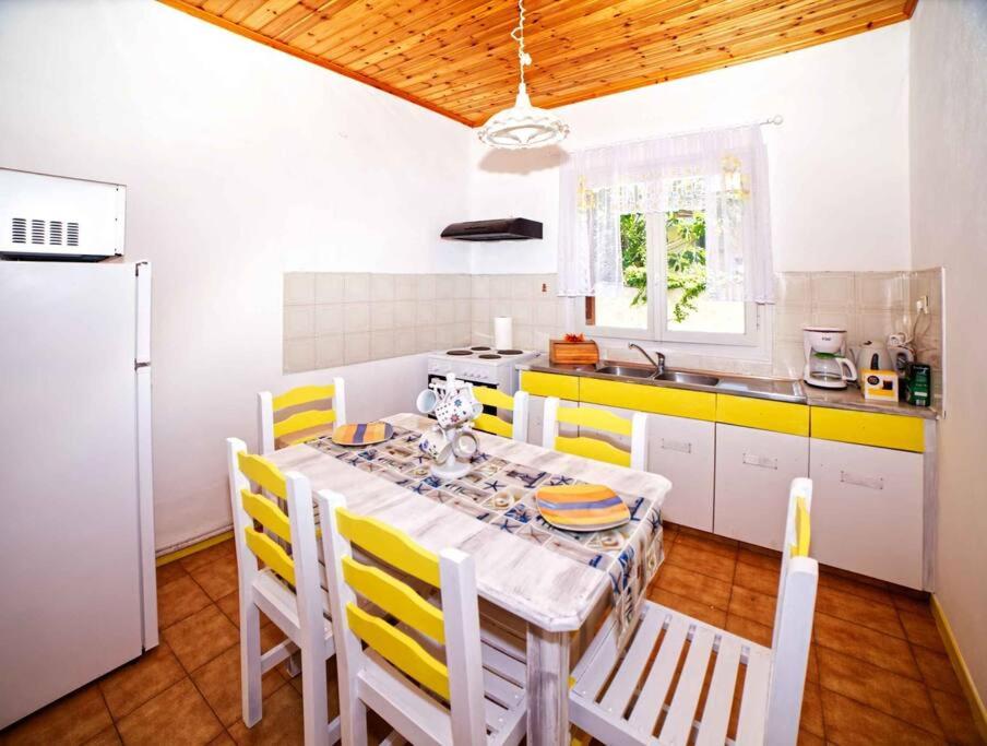 Villa Elpida - Housity