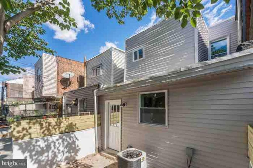 Brand new home in South Philly!!! - Housity